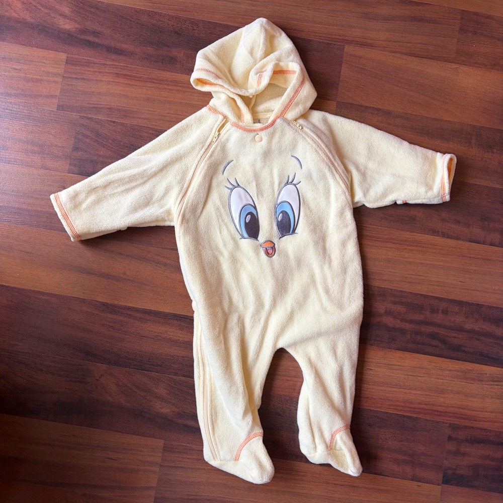 Baby Looney Tunes Tweety Bird Yellow Fleece Hooded Footed Romper 6/9M 46299-1